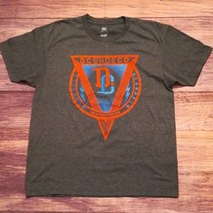 DC Shoe Co. Skateboarding T-shirt Size Large